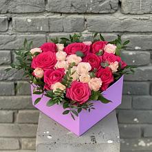 Цветочная композиция из Розы в коробке в Сретенске