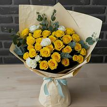 Букет цветов из:  Розы в Сретенске