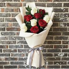 Букет цветов из:  Розы в Сретенске