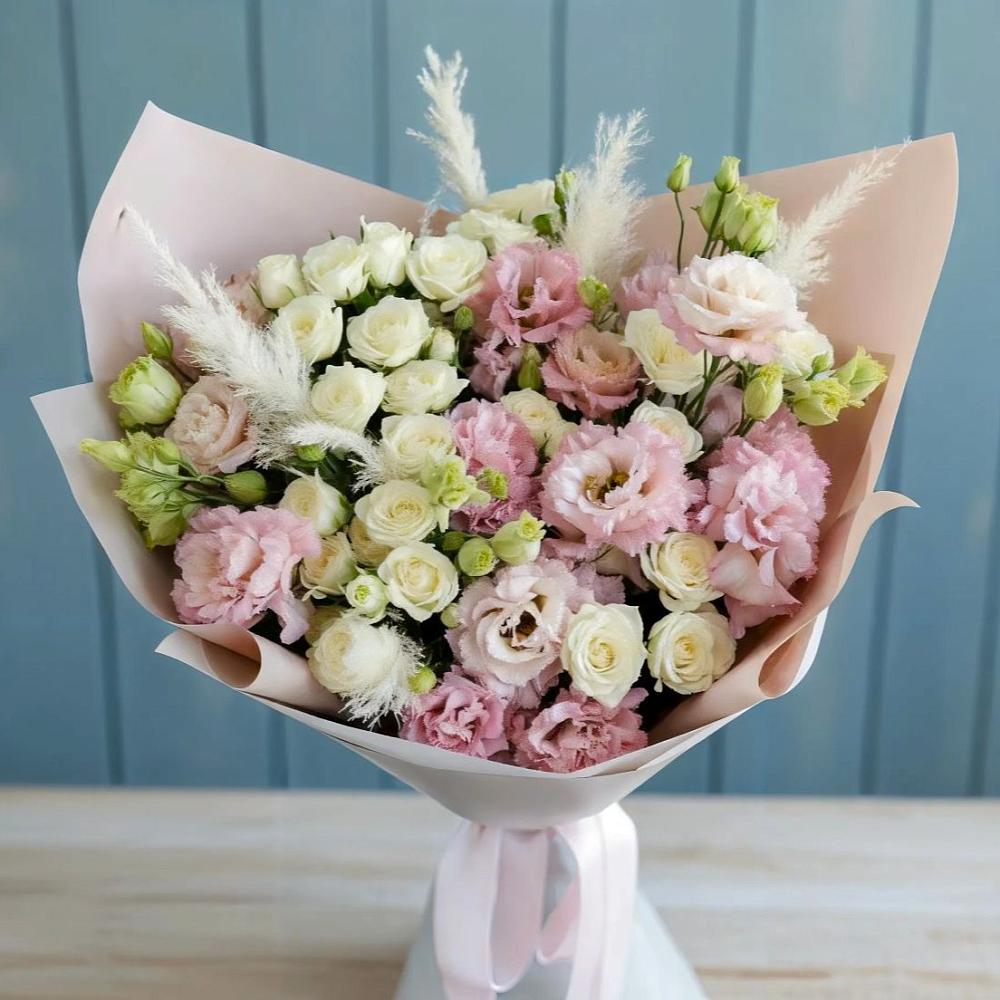 Букет цветов из: Альстромерии и Розы в Сретенске