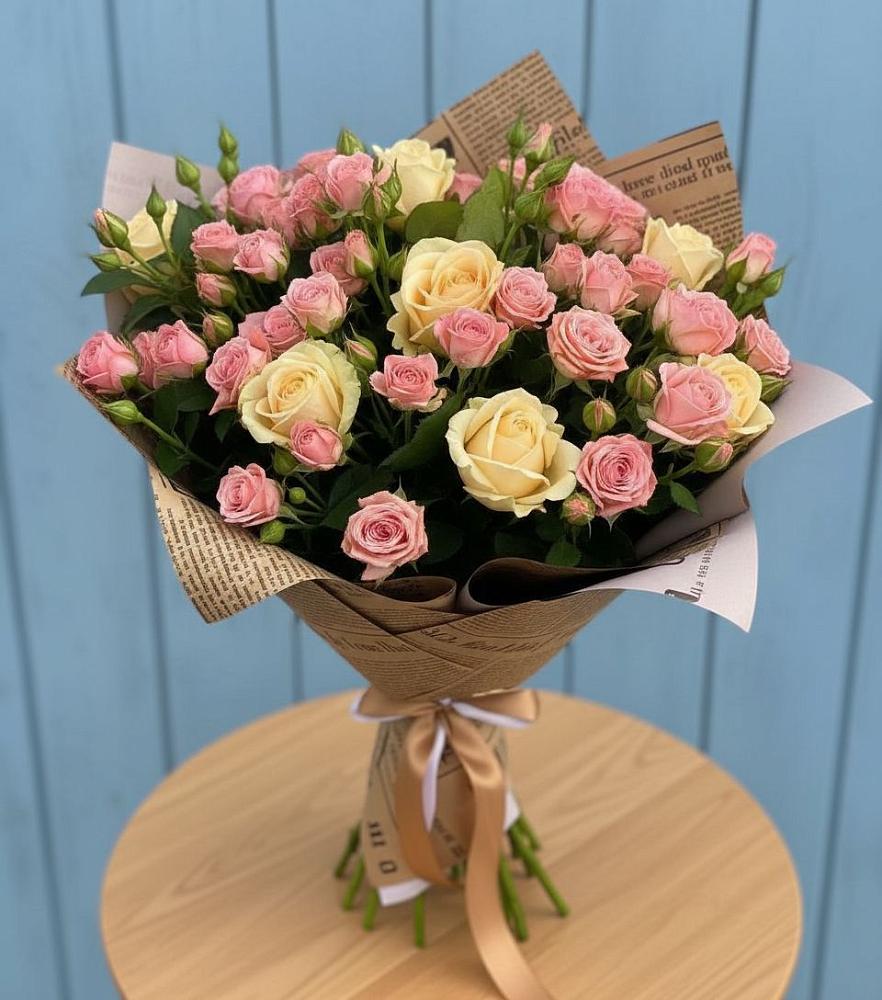 Букет цветов из: Розы в Сретенске