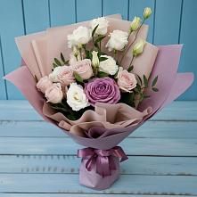 Букет цветов из:  Розы и Лизиантусы в Сретенске