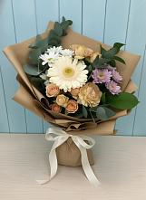 Букет цветов из:  Герберы и Хризантемы #REPLACE_PRED# Сретенске