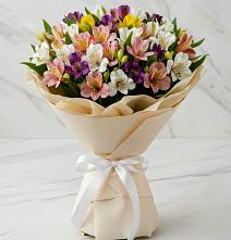 Букет цветов из:  Альстромерии в Сретенске