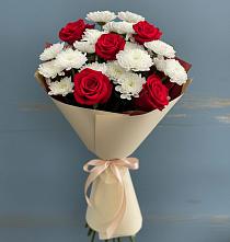 Букет цветов из:  Розы и Хризантемы в Сретенске