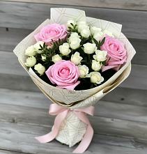 Букет цветов из:  Розы в Сретенске