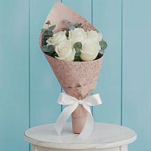 Букет цветов из:  Розы в Сретенске