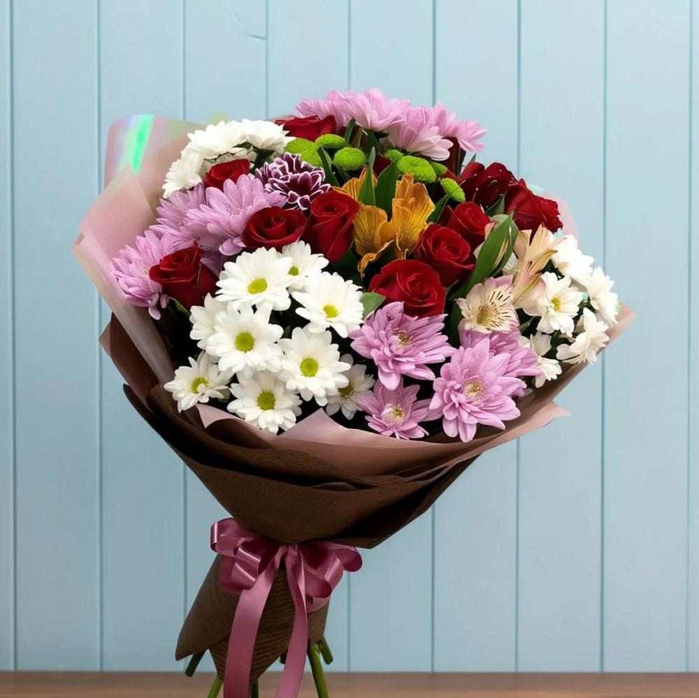 Букет цветов из: Розы, Хризантемы и Альстромерии в Сретенске