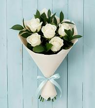 Букет цветов из:  Розы в Сретенске