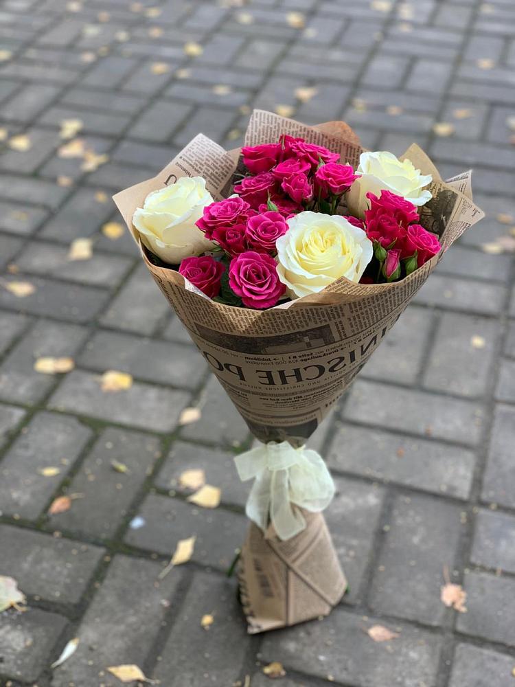 Букет цветов из: Розы в Сретенске