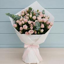 Букет цветов из:  Розы в Сретенске