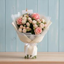 Букет цветов из:  Розы в Сретенске