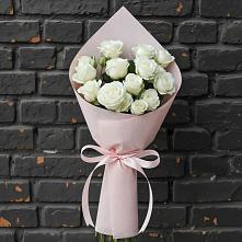 Букет цветов из:  Розы #REPLACE_PRED# Сретенске