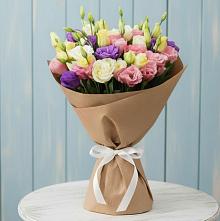 Букет цветов из:  Лизиантусы в Сретенске