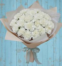 Букет цветов из:  Гвоздики в Сретенске
