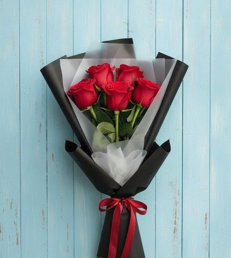 Букет цветов из: Розы в Сретенске