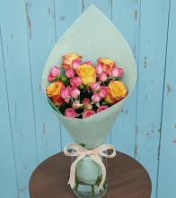 Букет цветов из:  Розы в Сретенске